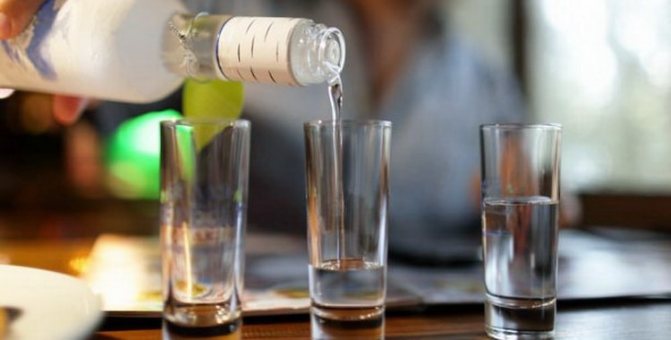 Калорийность самогона и других алкогольных напитков
